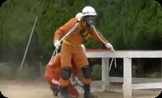 日本の消防団員の動きが凄い